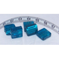 Vinutá perle čtverec se stříbrnou fólií - barva aquamarine  2ks