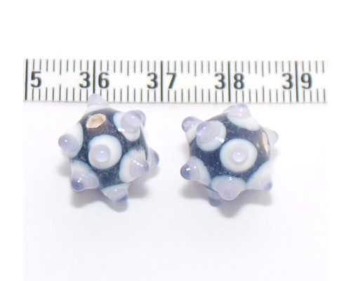 Vinuté perle ozdobné kulaté s trny - barva fialová  1ks