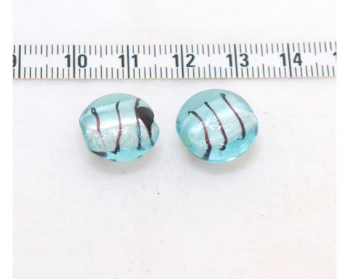 Vinuté perle se stříbrnou fólií uvnitř, čočka - barva světle modrá s fialovým pruhem 1ks