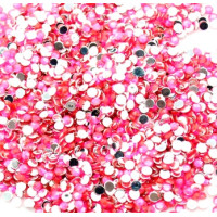 Pryskyřičný broušený (fazetovaný) cabochon mini 3mm - barva růžová 2g